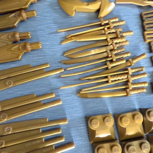 Lego Ninjago Weapons Accessories Lot Gold Sword Sai Knife Wheels Throwing Stars - Picture 13 of 15